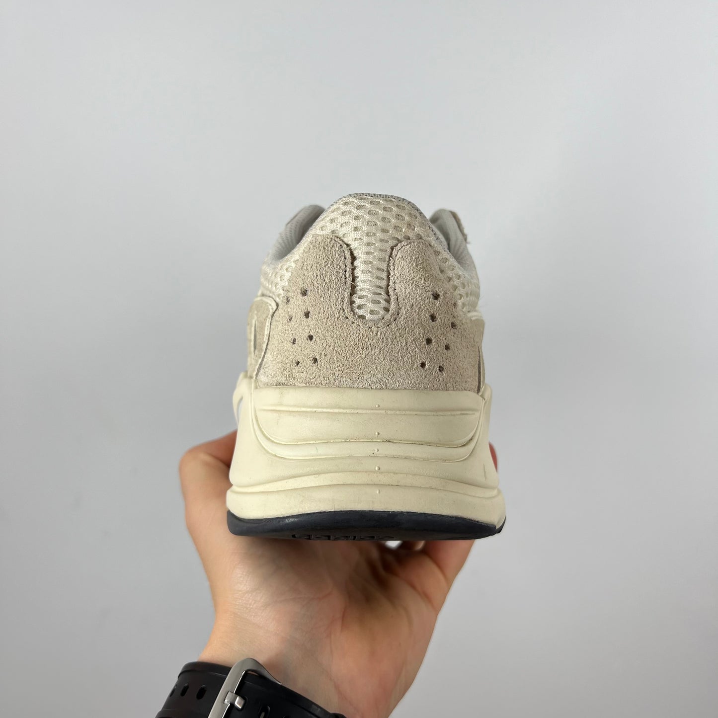 Yeezy 700 analog UK 7.5