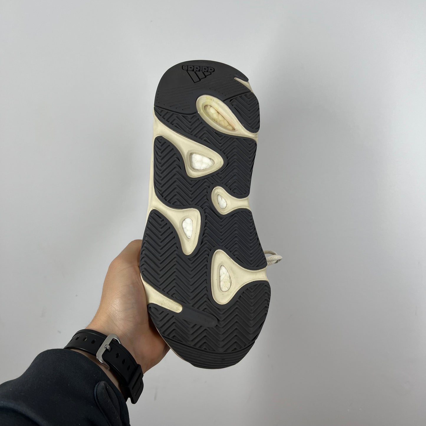 Yeezy 700 analog UK 7.5