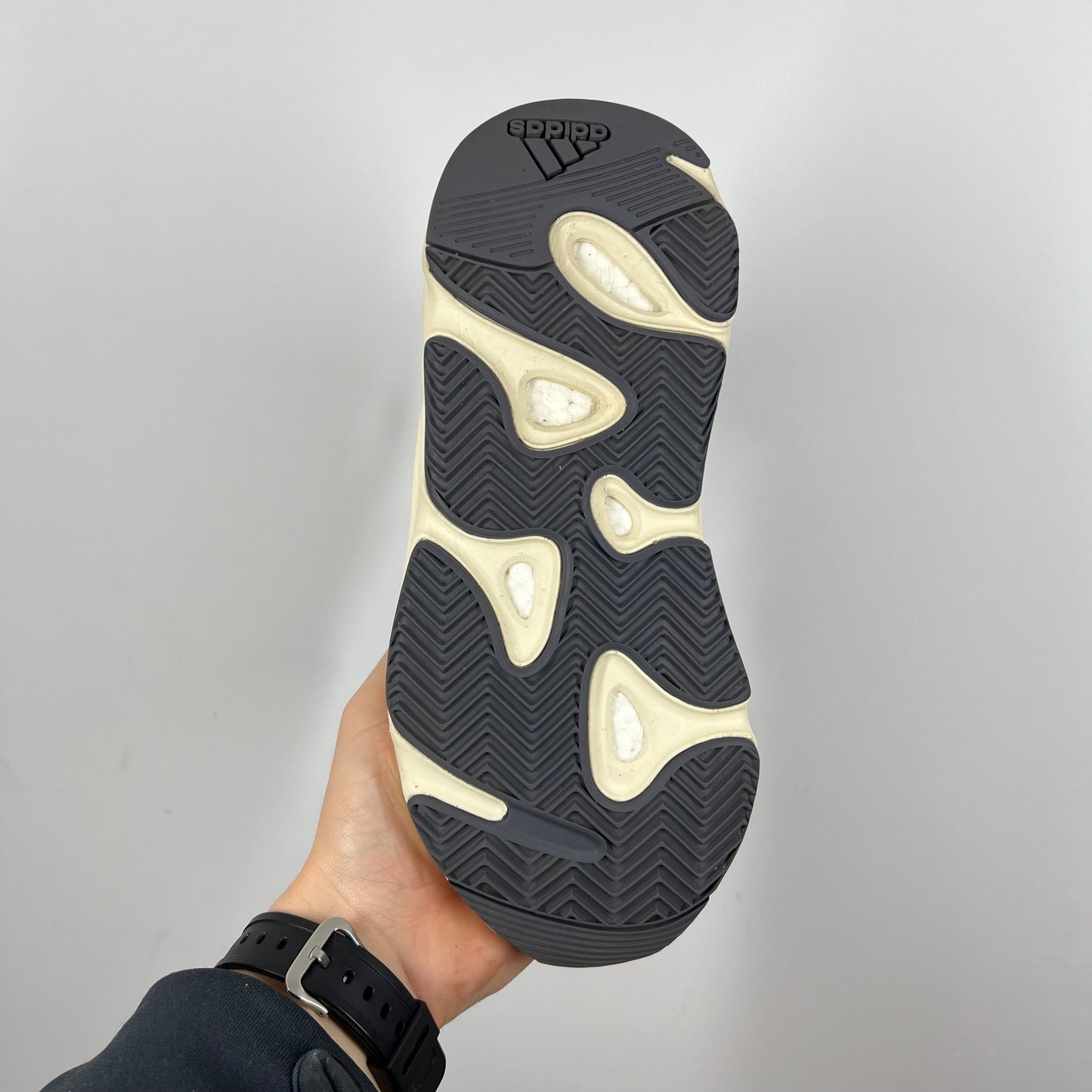 Yeezy 700 analog UK 5