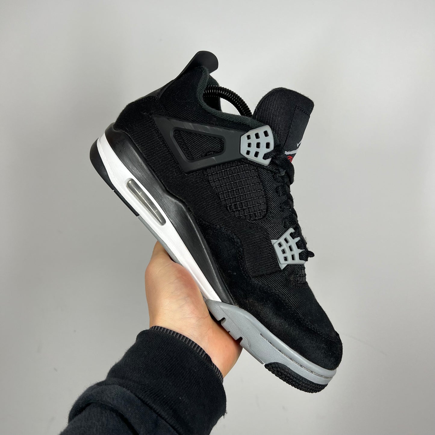 Jordan 4 Black canvas UK 7.5
