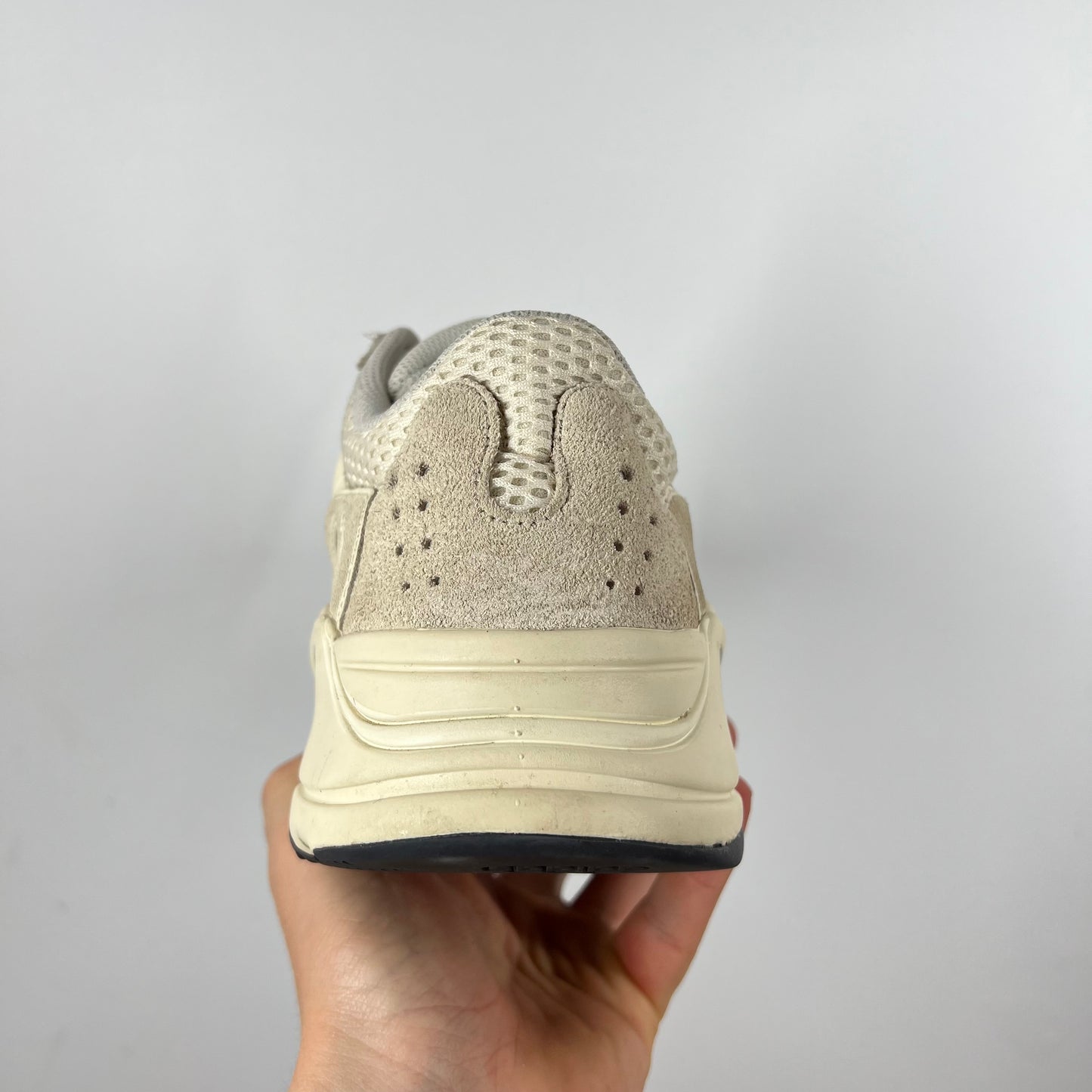 Yeezy 700 analog UK 7.5