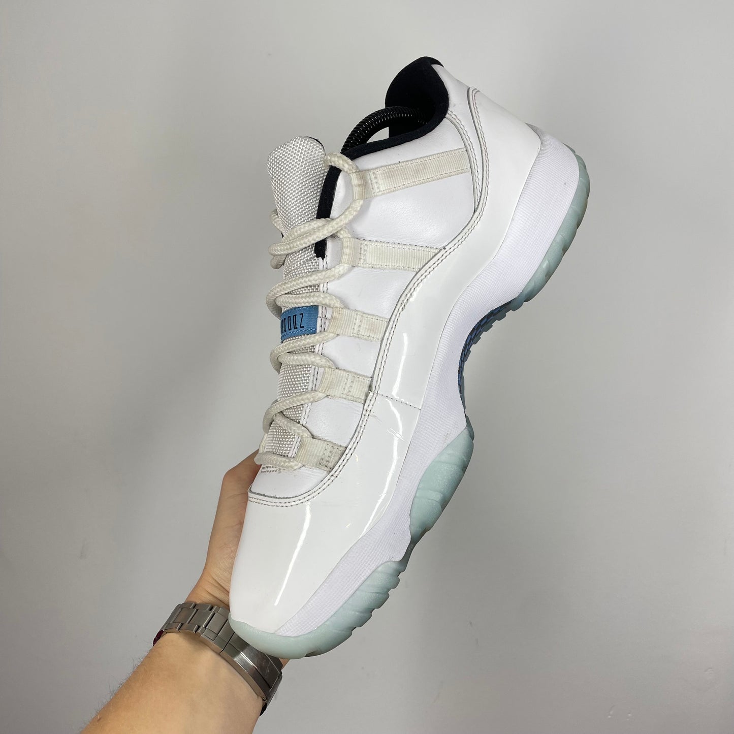 Jordan 11 Legend Blue Low UK 9