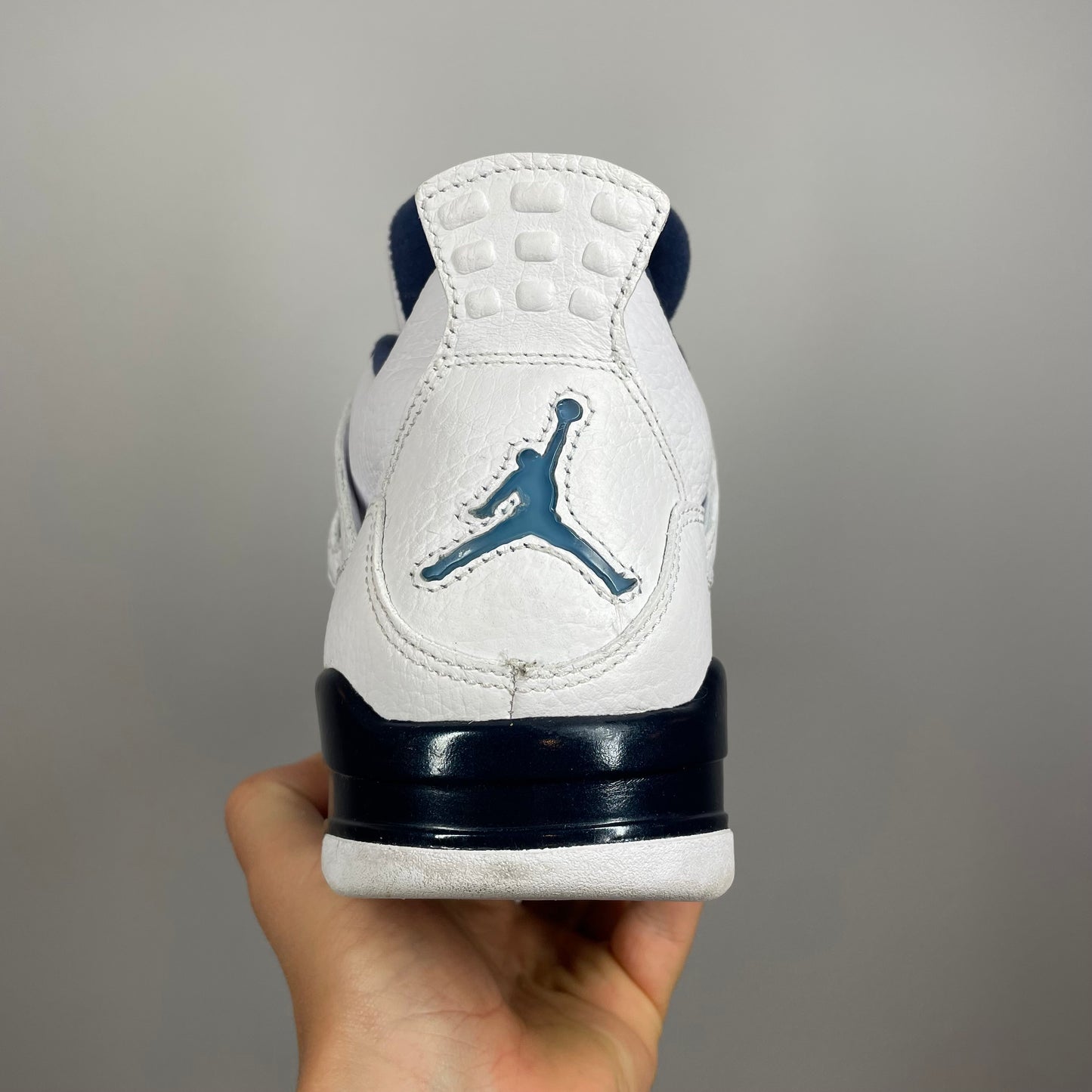 Jordan 4 Columbia UK 8.5