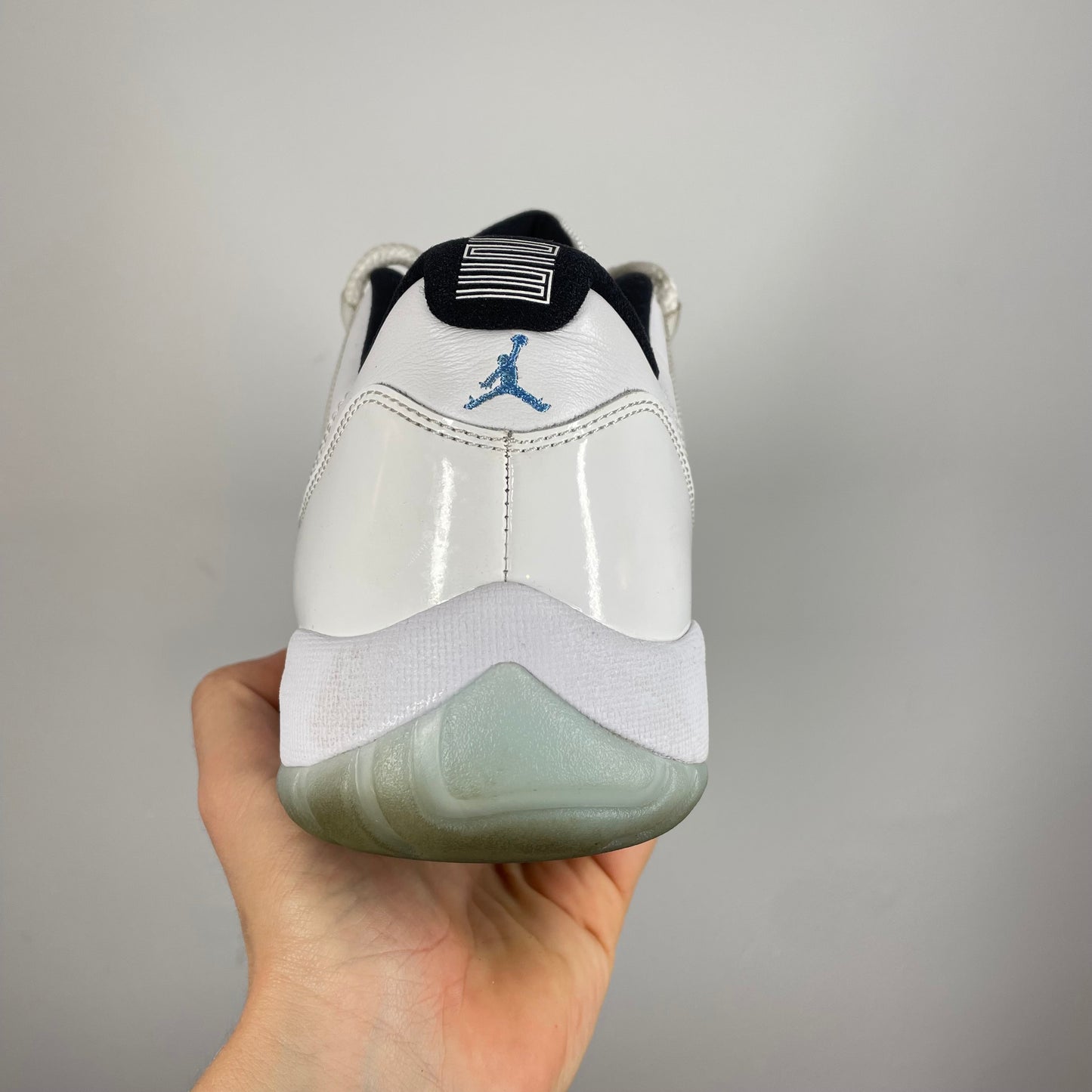 Jordan 11 Legend Blue Low UK 9