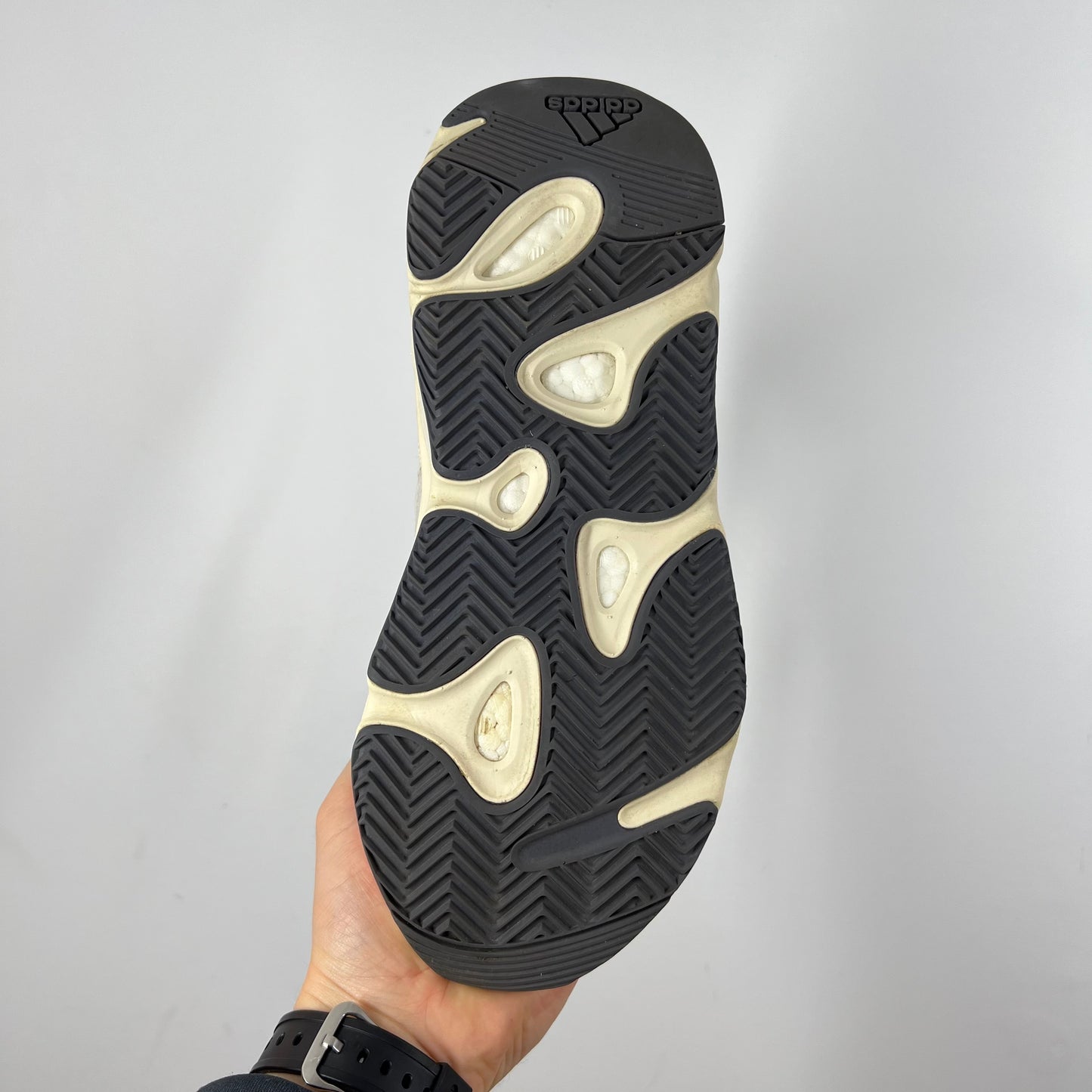 Yeezy 700 analog UK 7.5