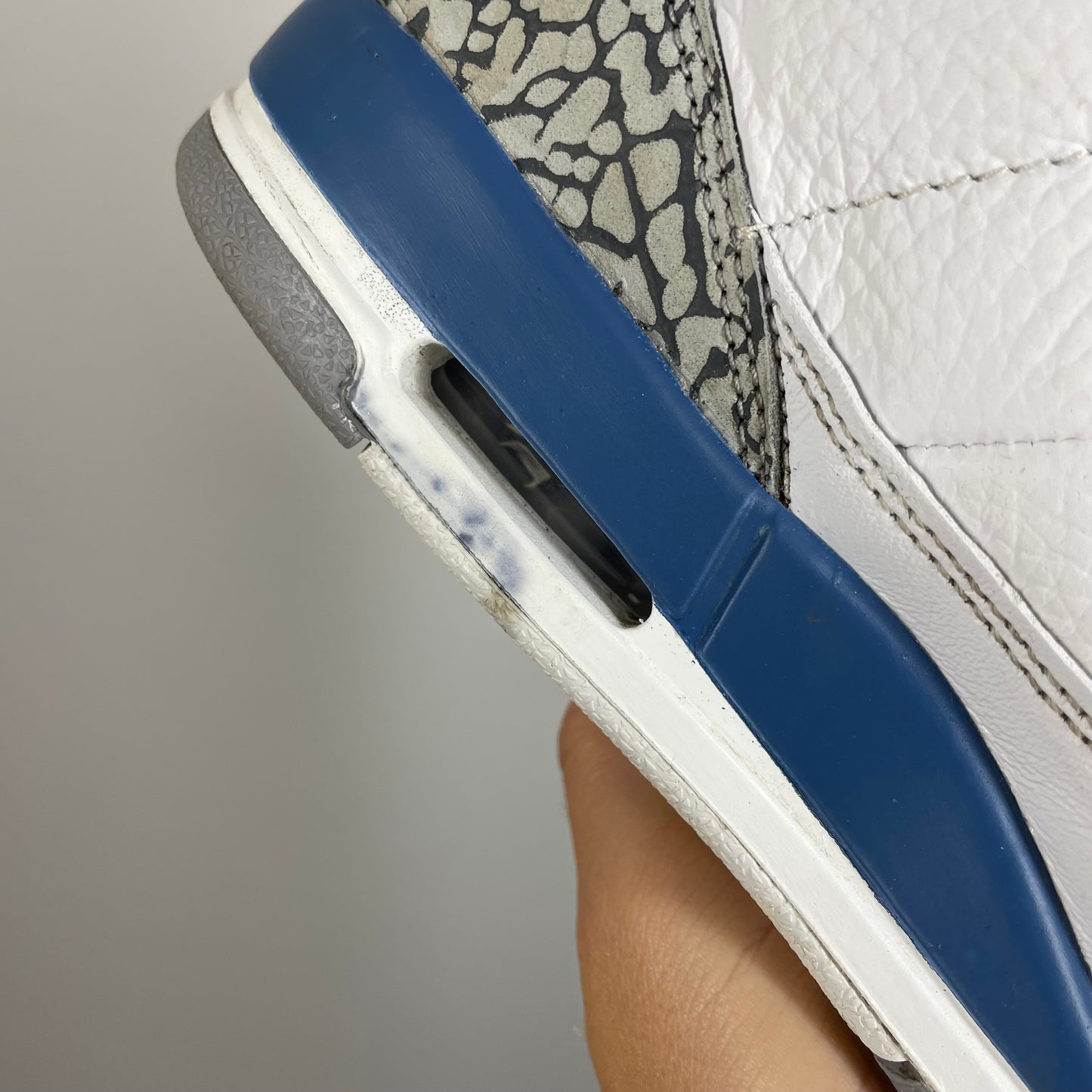 Jordan 3 Wizards UK 4.5