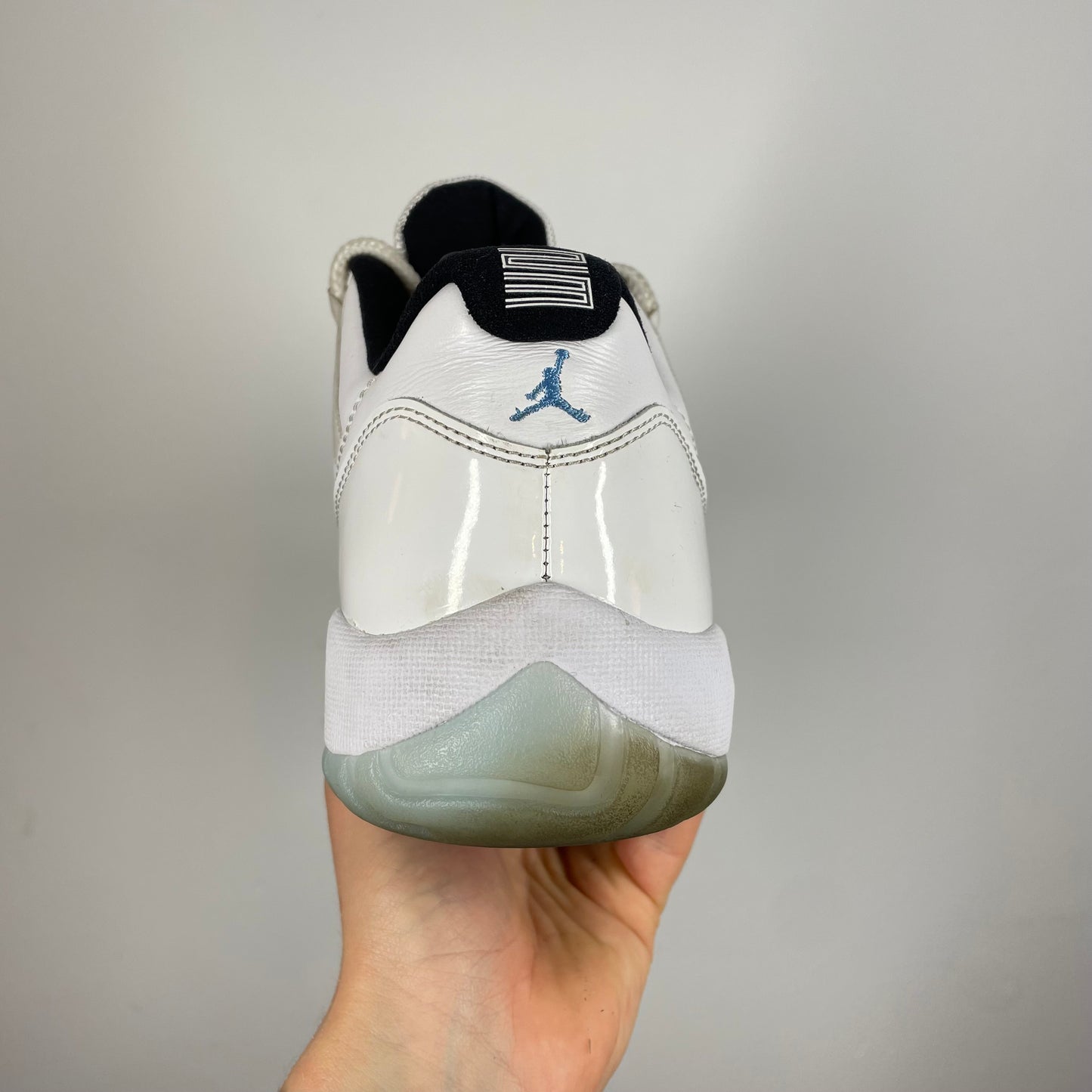 Jordan 11 Legend Blue Low UK 9