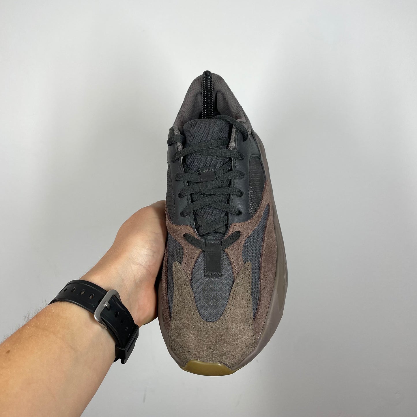 Yeezy 700 Mauve UK 6