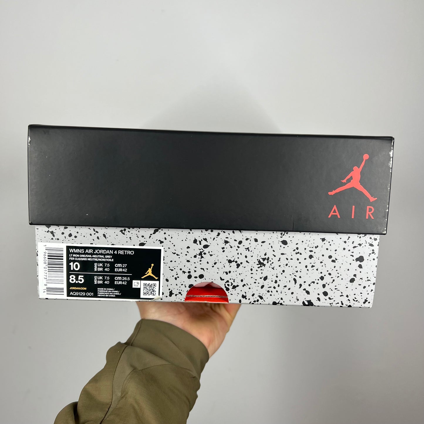 Jordan 4 Frozen Moments UK 7.5 BNIB
