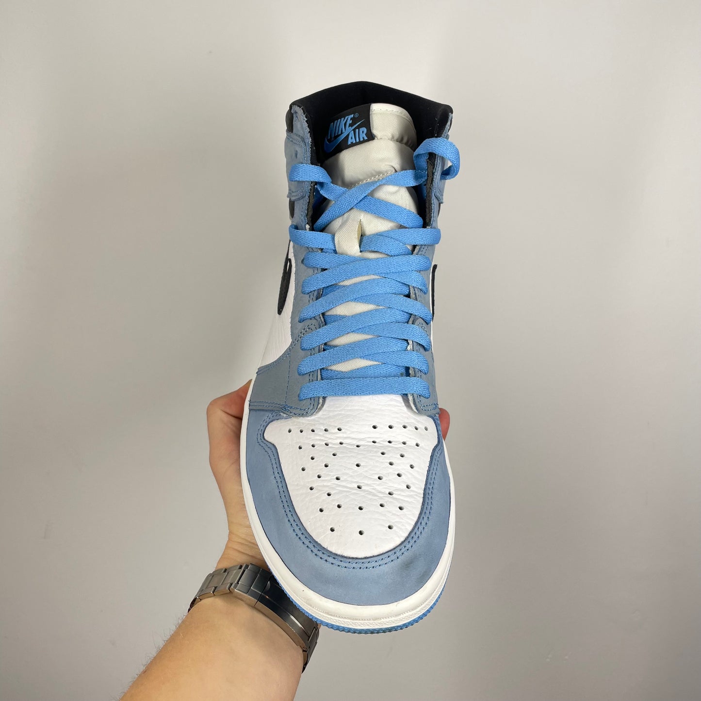 Jordan 1 university blue UK 10.5