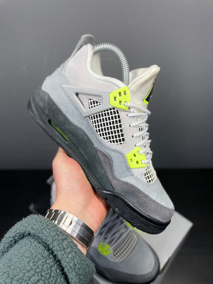 Jordan 4 Neon UK 4.5