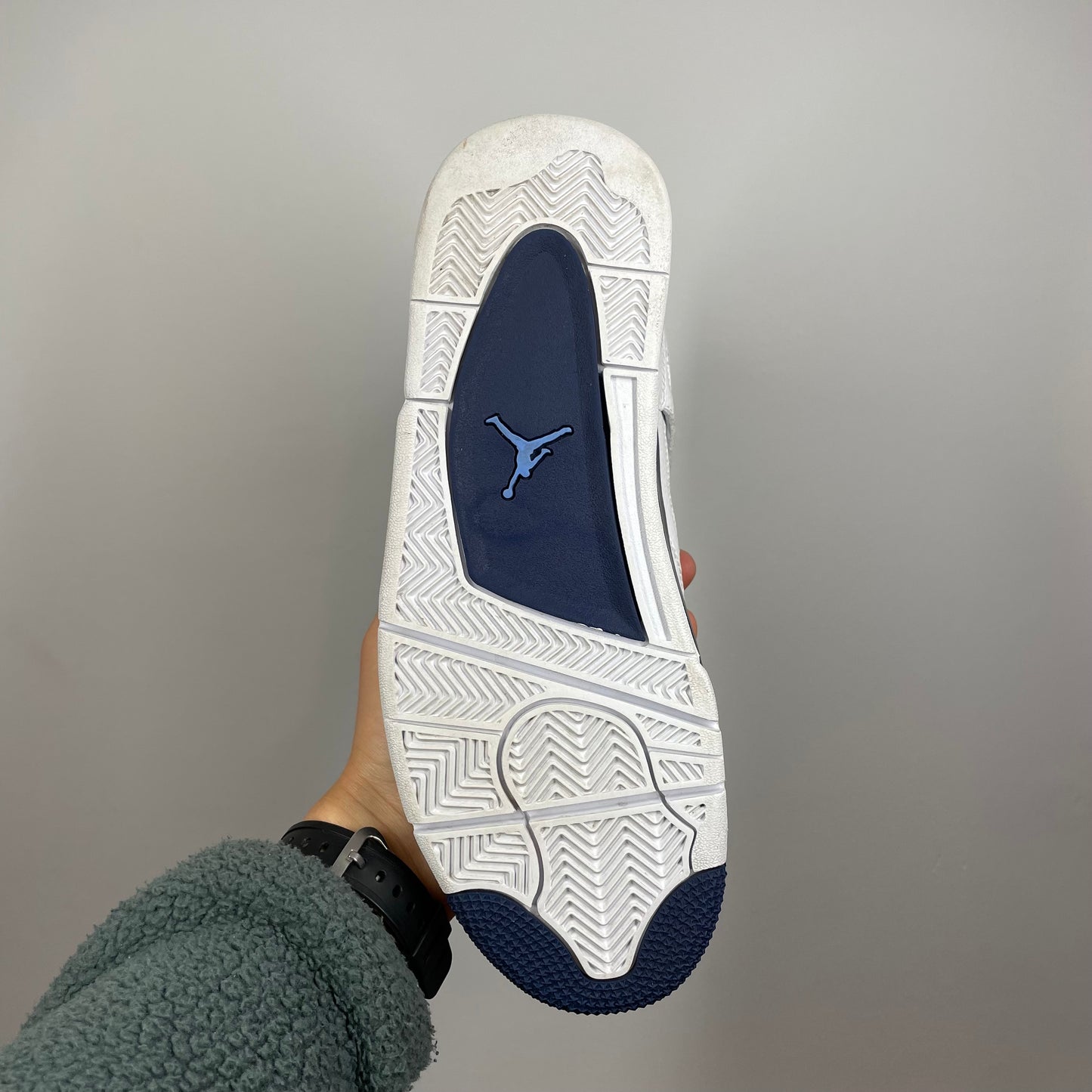 Jordan 4 Columbia UK 8.5