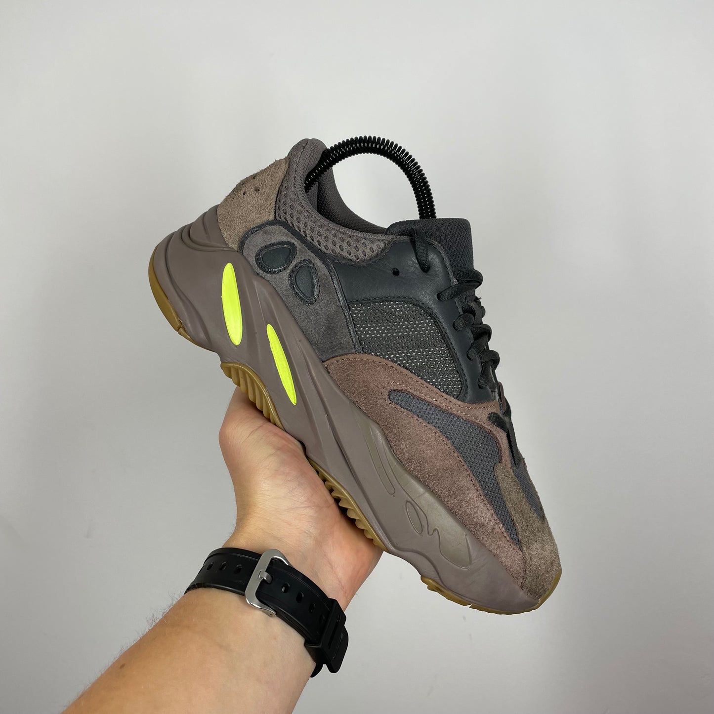 Yeezy 700 Mauve UK 6