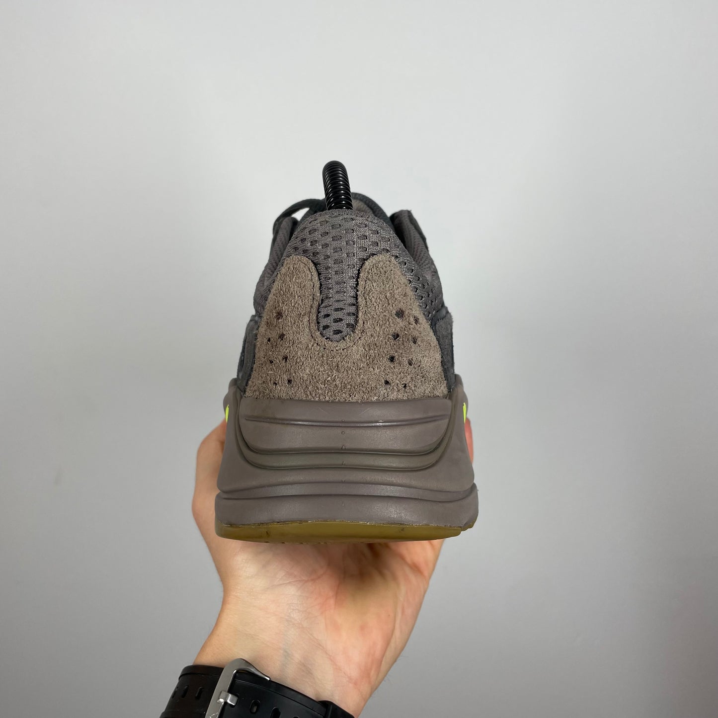 Yeezy 700 Mauve UK 6