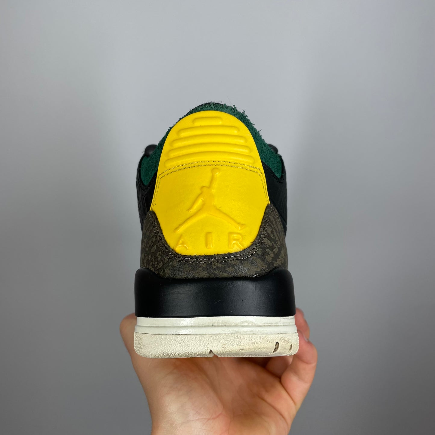 Jordan 3 Animal Instinct 2.0 UK 8.5