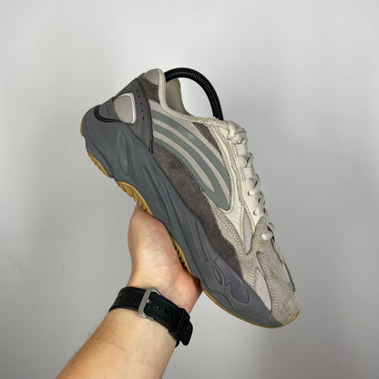 Yeezy 700 tephra  UK 6.5