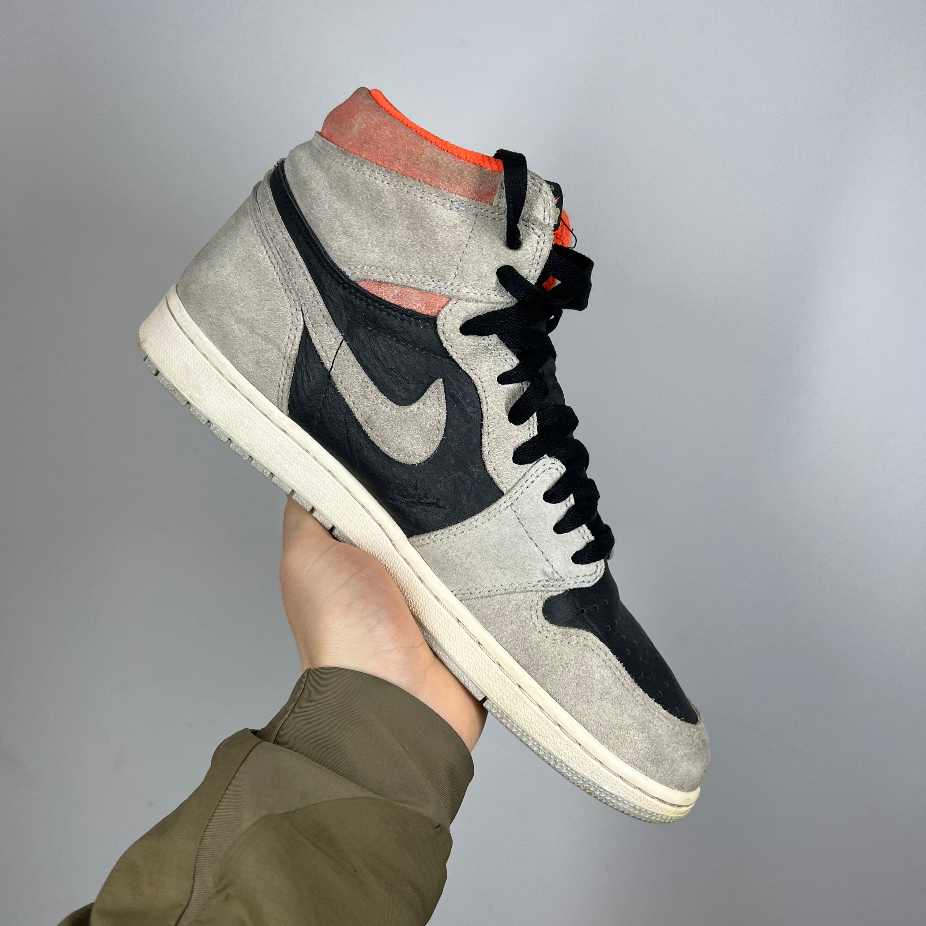 靴 Nike Air Jordan 1 High OG \"Hyper \" Sneaker Review] NIKE AIR JORDAN 1 RETRO HIGH OG 