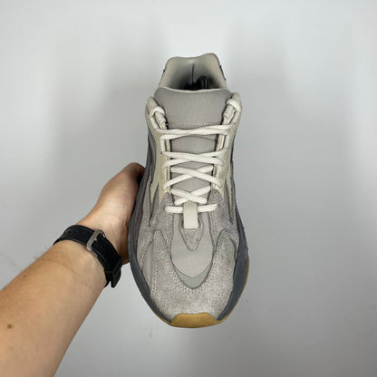 Yeezy 700 tephra  UK 11.5