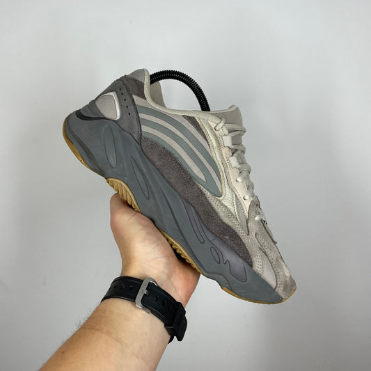 Yeezy 700 tephra  UK 6.5