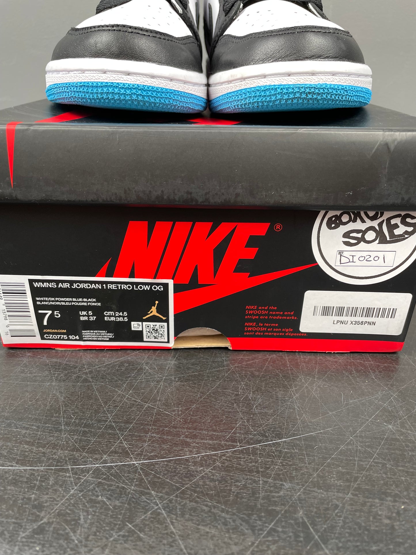 Jordan 1 low powder blue UK 5