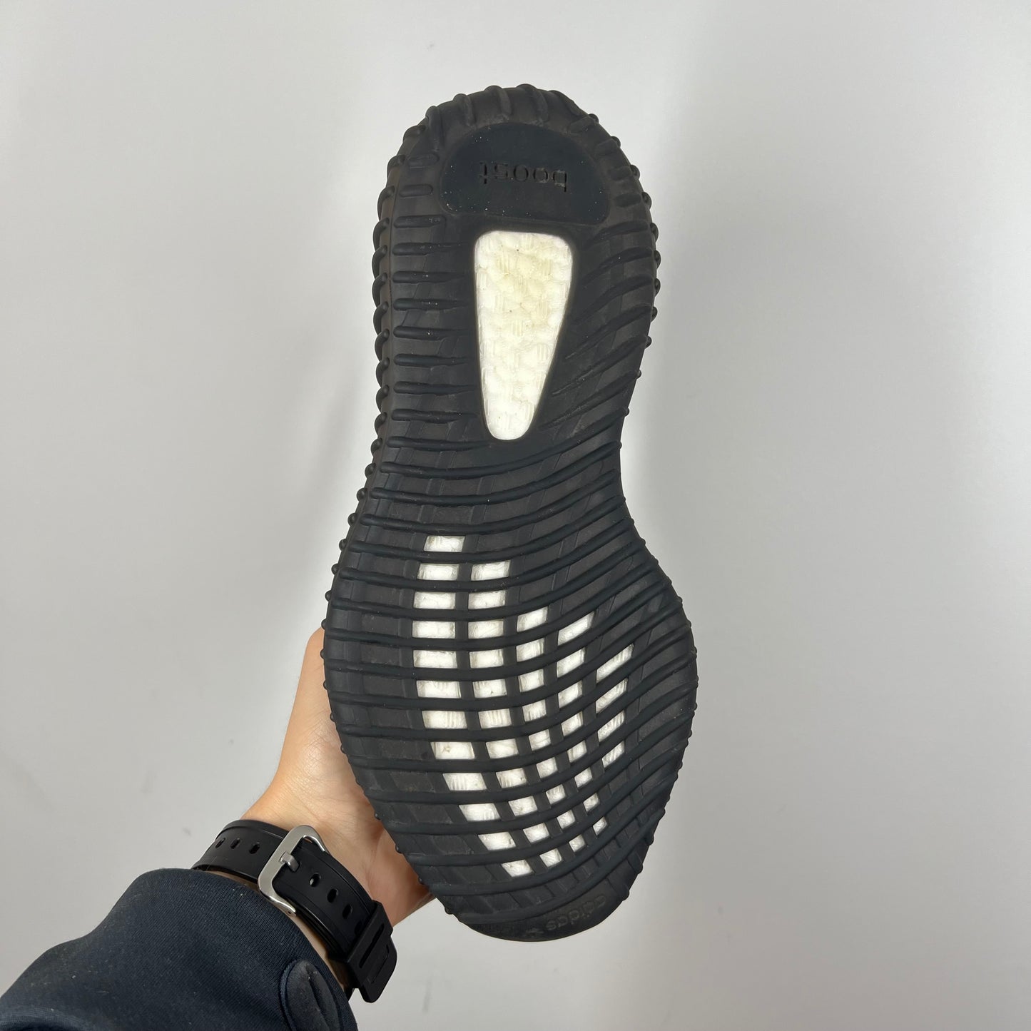 Yeezy 350 Carbon Beluga  UK 7