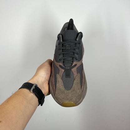 Yeezy 700 Mauve UK 6