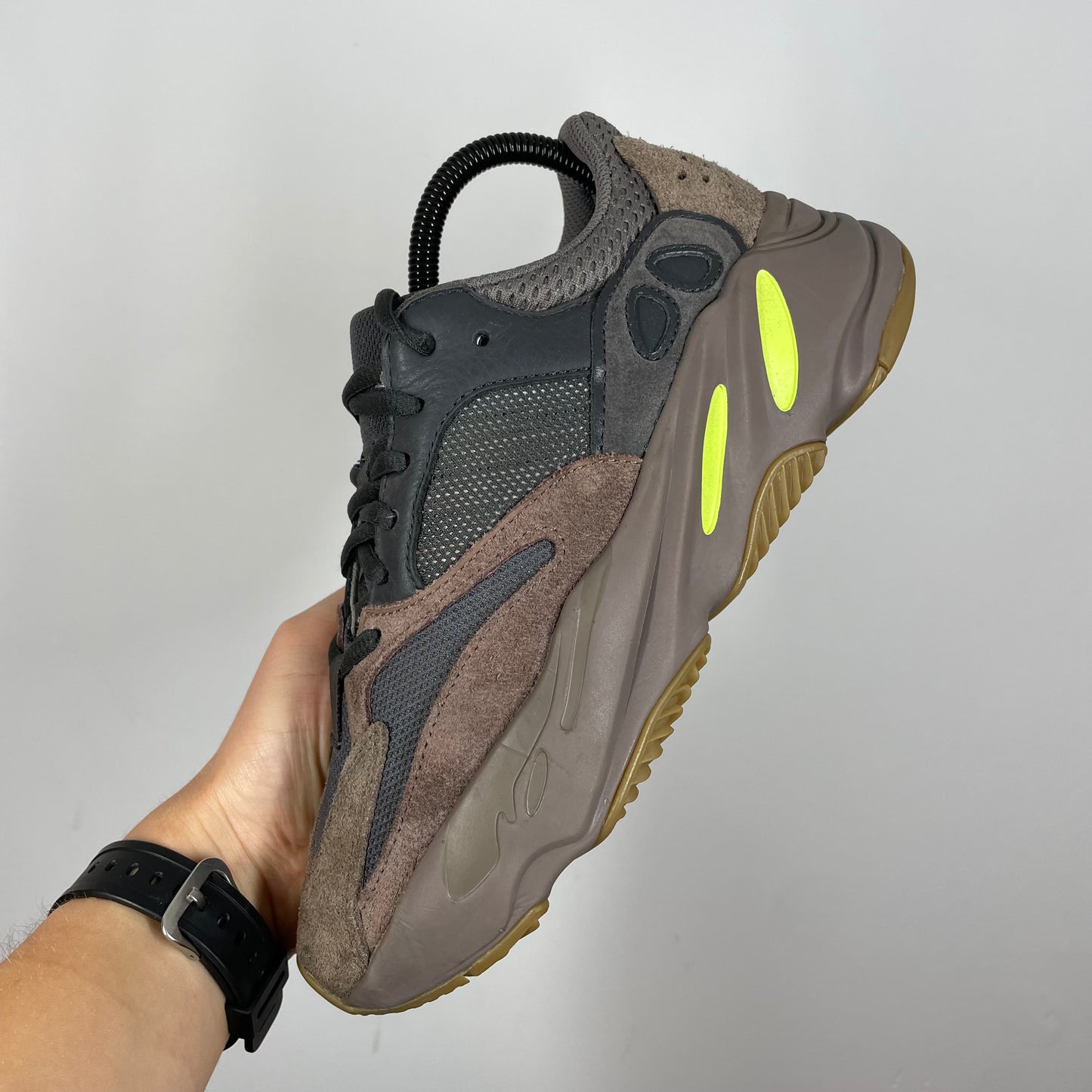 Yeezy 700 Mauve UK 6
