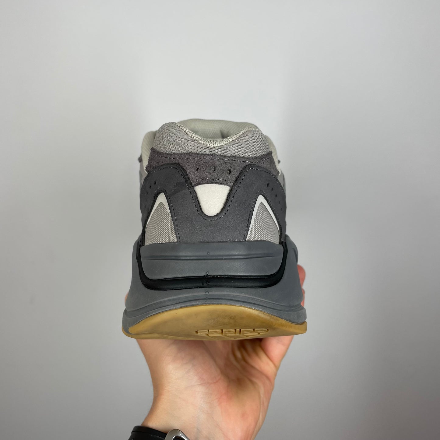 Yeezy 700 tephra  UK 11.5